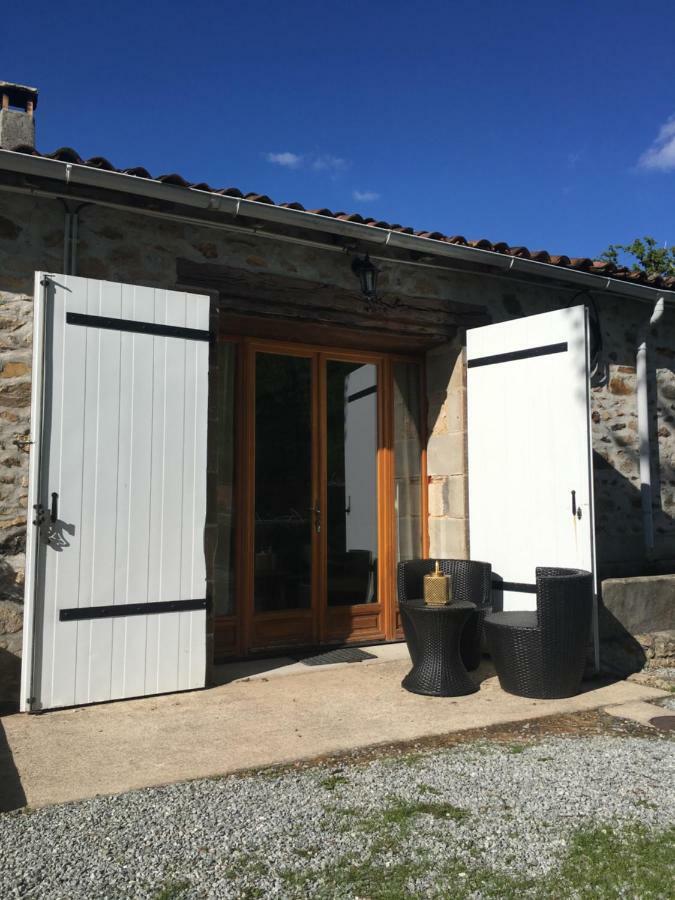 Fonclaire Holidays Mortemart Exterior photo